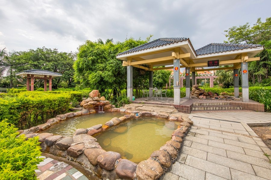 曲江温泉,曲江温泉度假村酒店预订