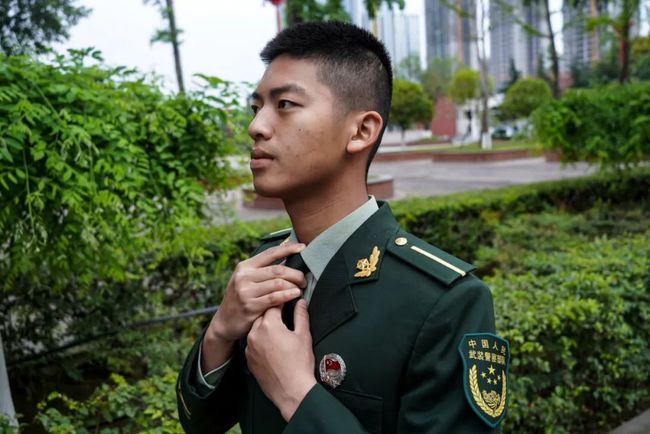 严肃活泼,严肃活泼团结紧张 南京大学